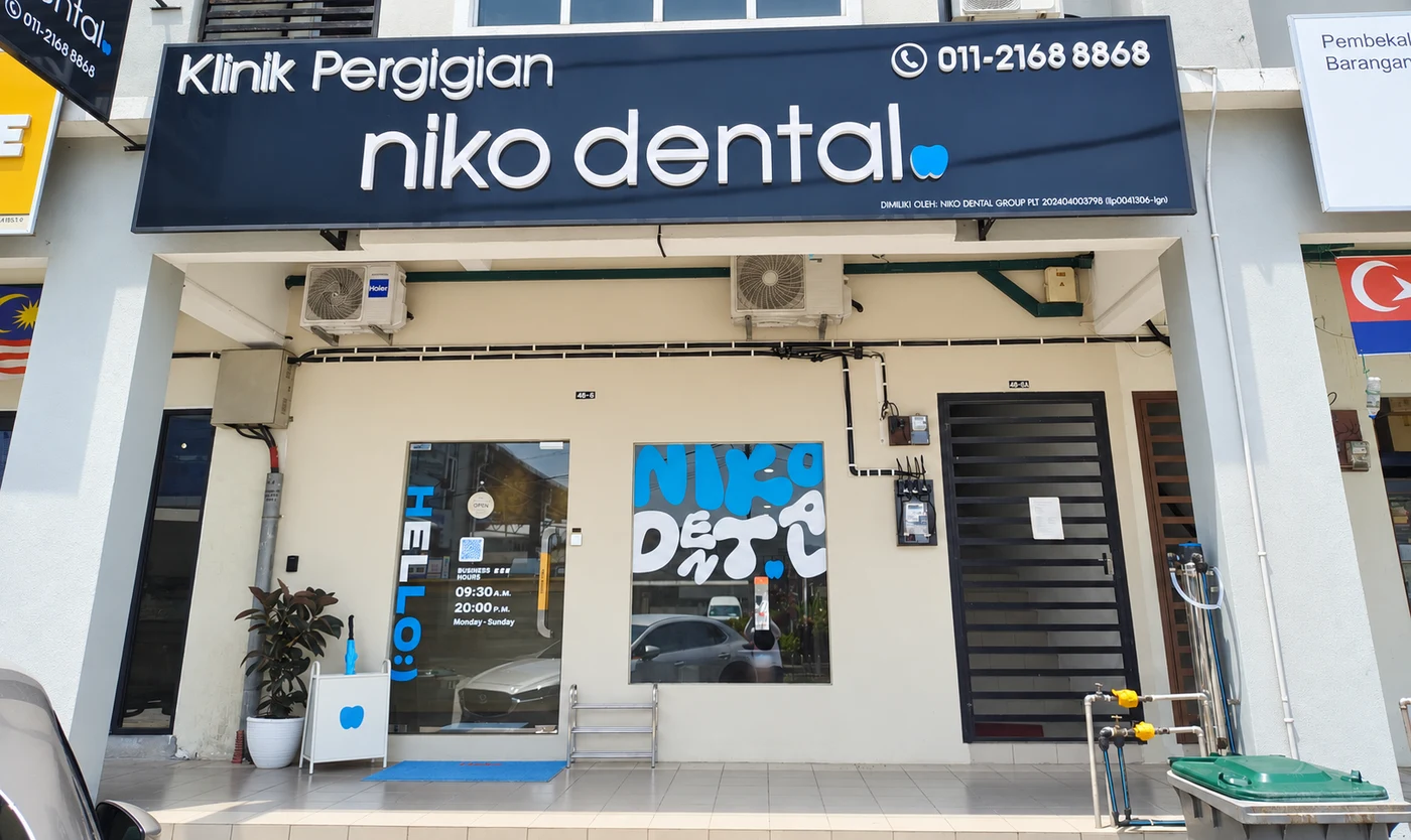 The niko dental storefront and clinic entrance on Jalan Mohd Khalid